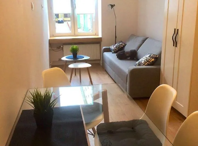 Apartment At 40 Kolejowa